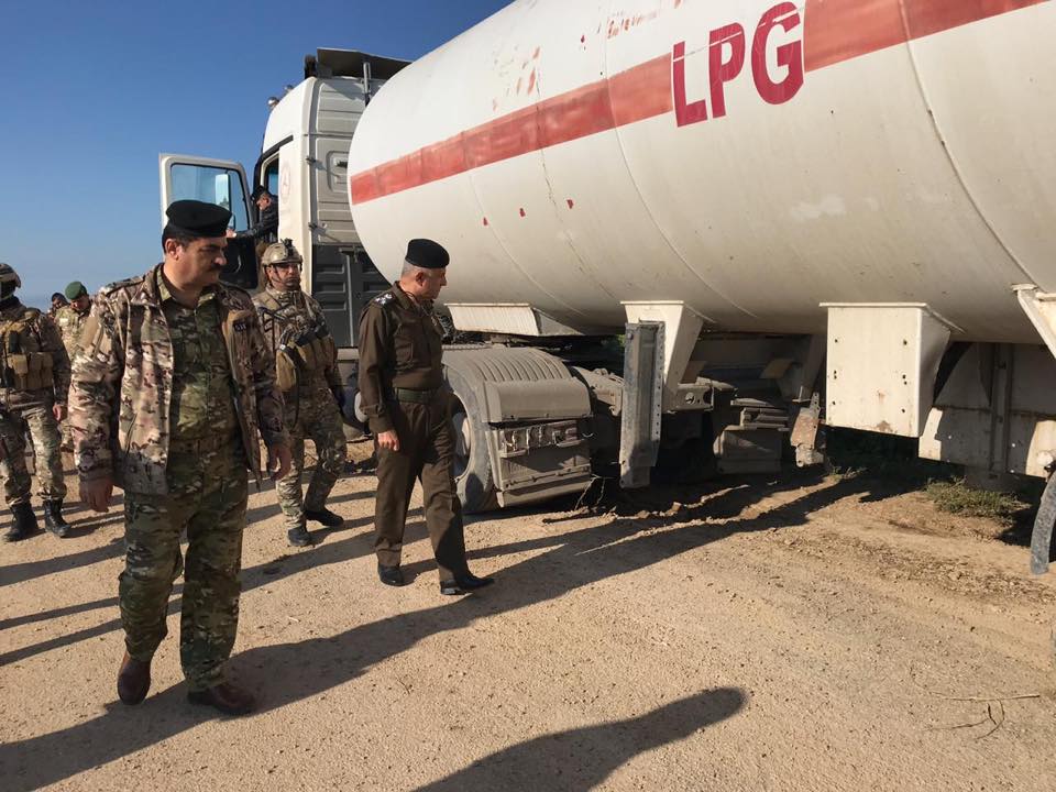 Police forces in Kirkuk confiscate two trucks in the site of an oil robbing, April 18, 2019. (Photo: Energy Police in Kirkuk)